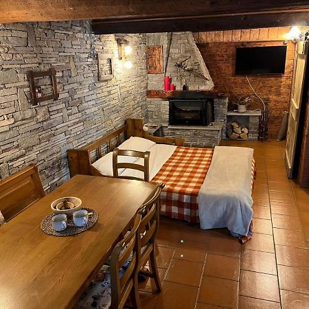 Monolocale Rustico Di Montagna Lägenhet Antey-Saint-André Exteriör bild