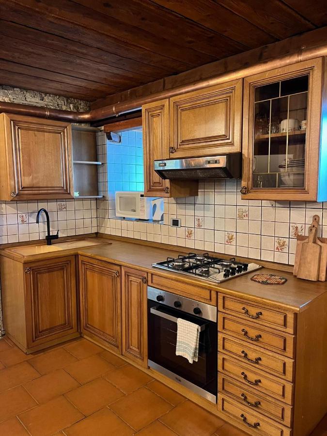 Monolocale Rustico Di Montagna Lägenhet Antey-Saint-André Exteriör bild